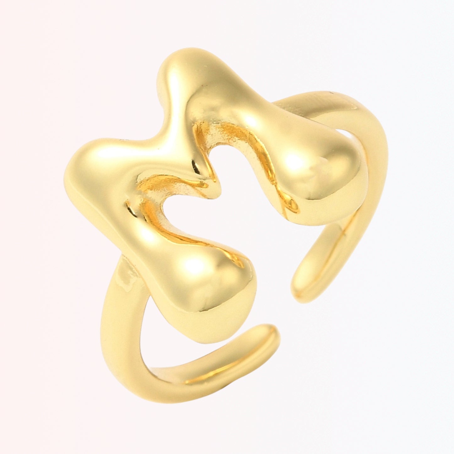 Sortija Ajustable con Iniciales A-Z en Brass Dorado 18K