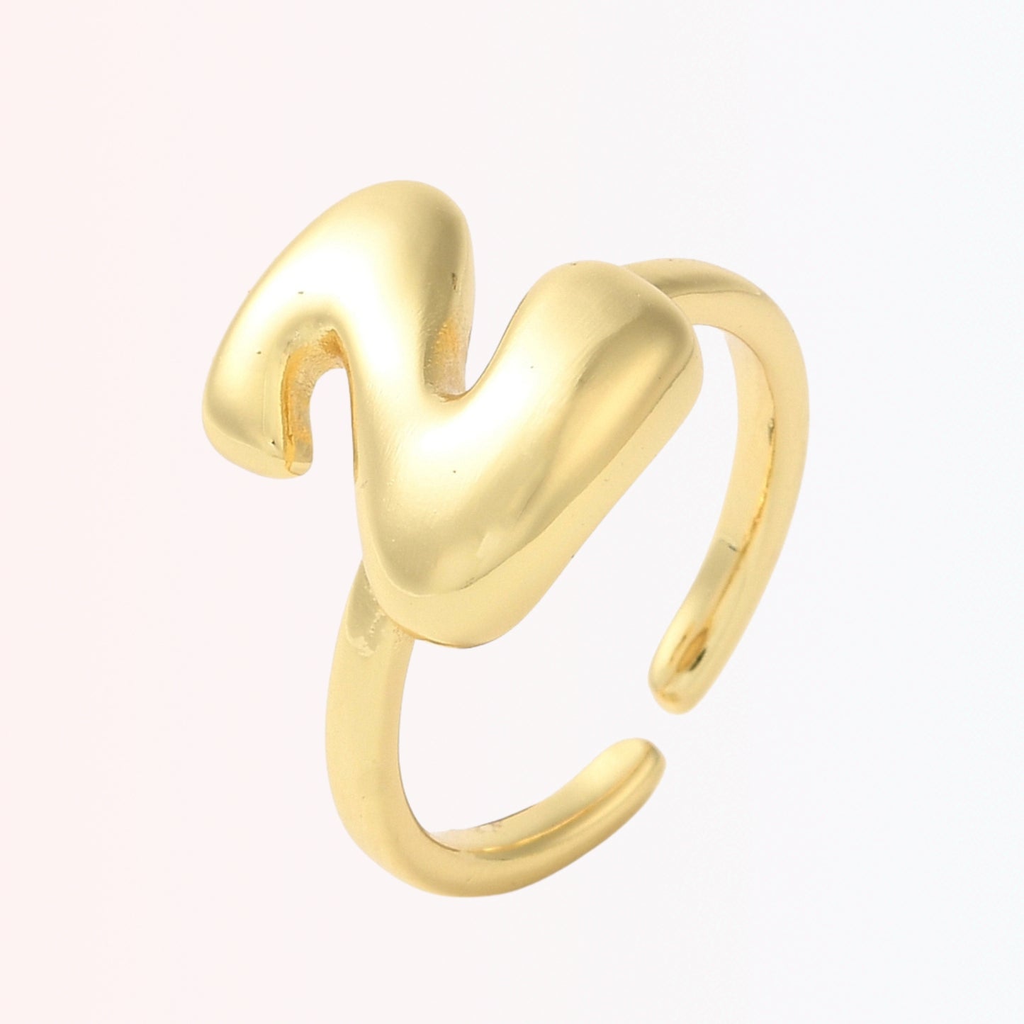 Sortija Ajustable con Iniciales A-Z en Brass Dorado 18K