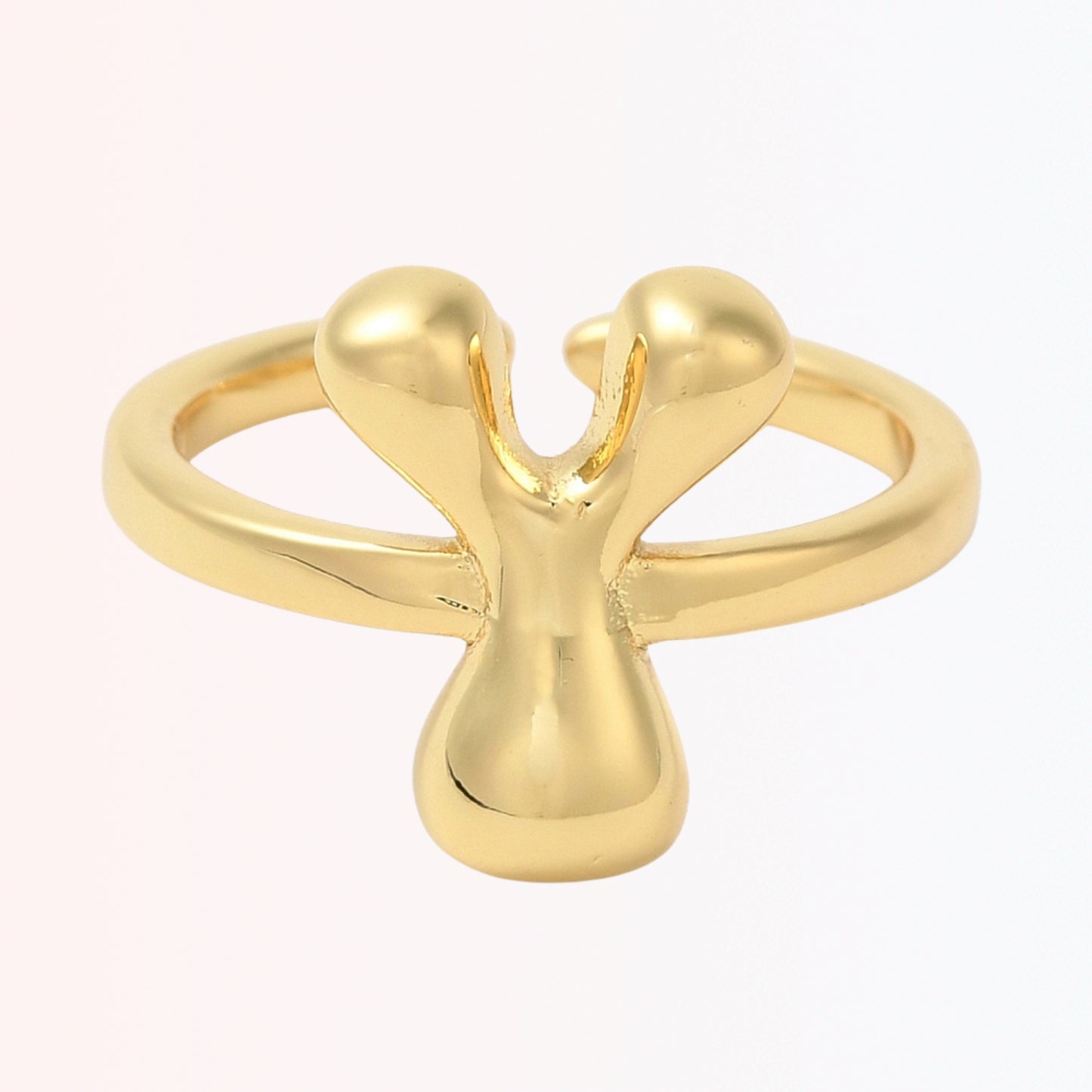 Sortija Ajustable con Iniciales A-Z en Brass Dorado 18K