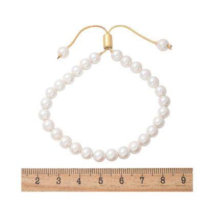 Pulsera Ajustable de Brass con Perlas y Cadena Snake, Bañada en Oro 18K