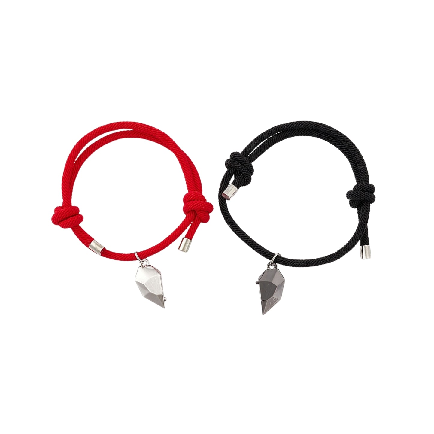 Set de 2 Pulseras Ajustables con Dijes de Corazón Magnético, Rojo y Negro
